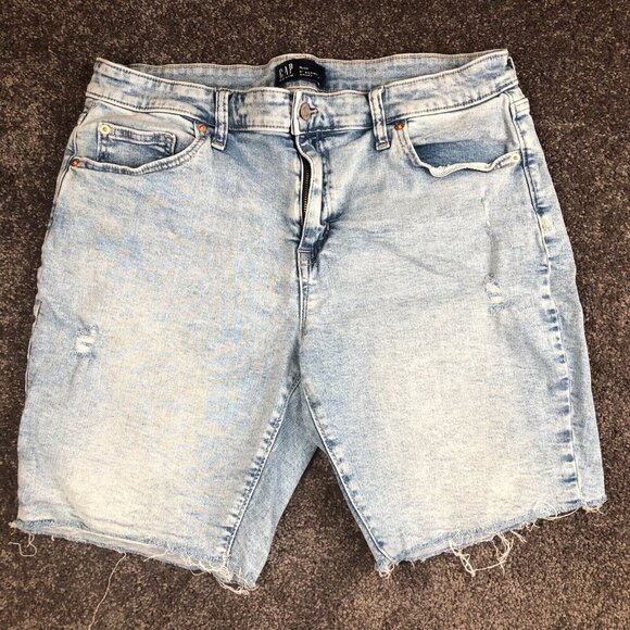 GAP Jean Shorts Women 16/33 Blue 9” Bermuda Distressed Mid Rise Light Wash Raw - Picture 1 of 7